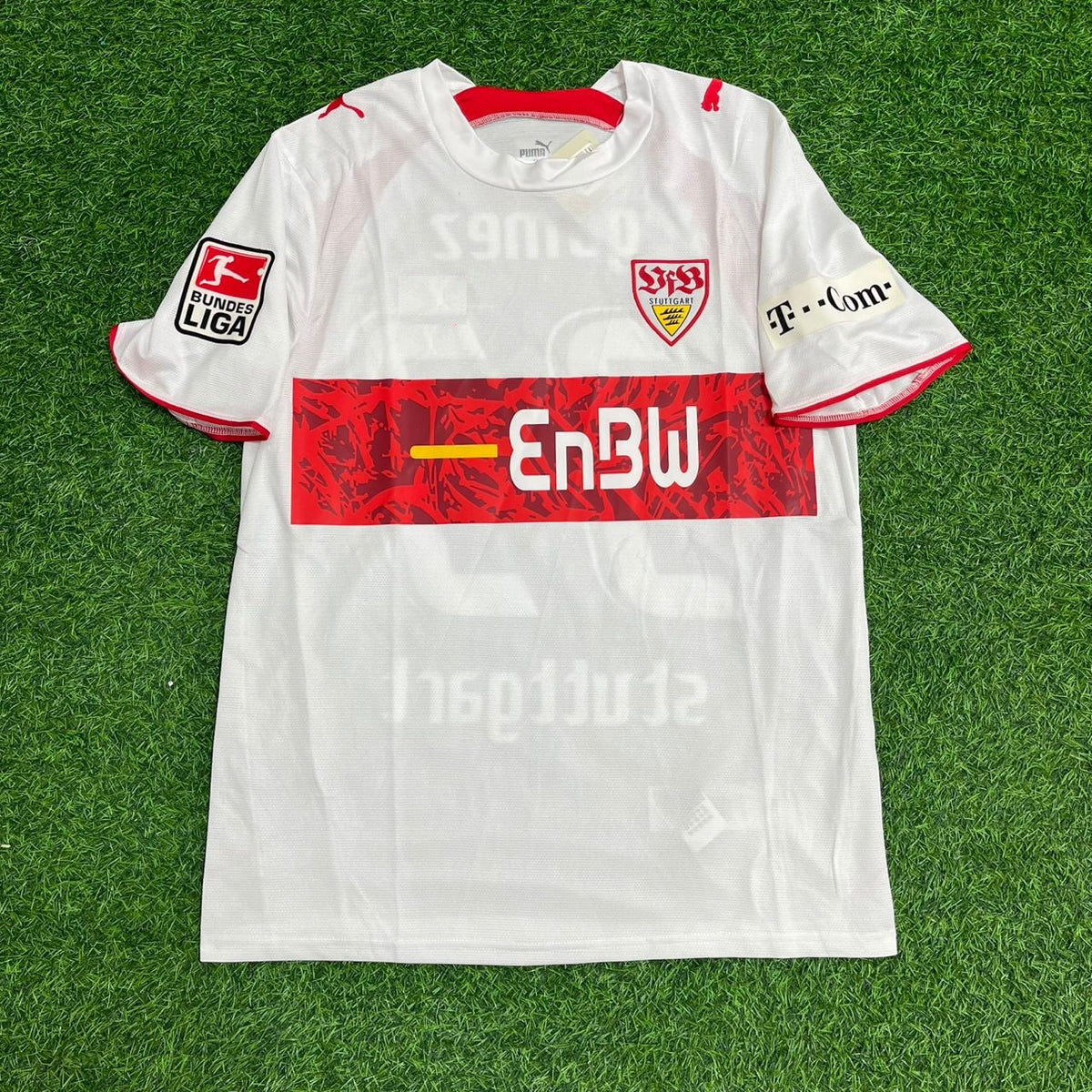 Maillot de football rétro domicile du VfB Stuttgart 2006-07