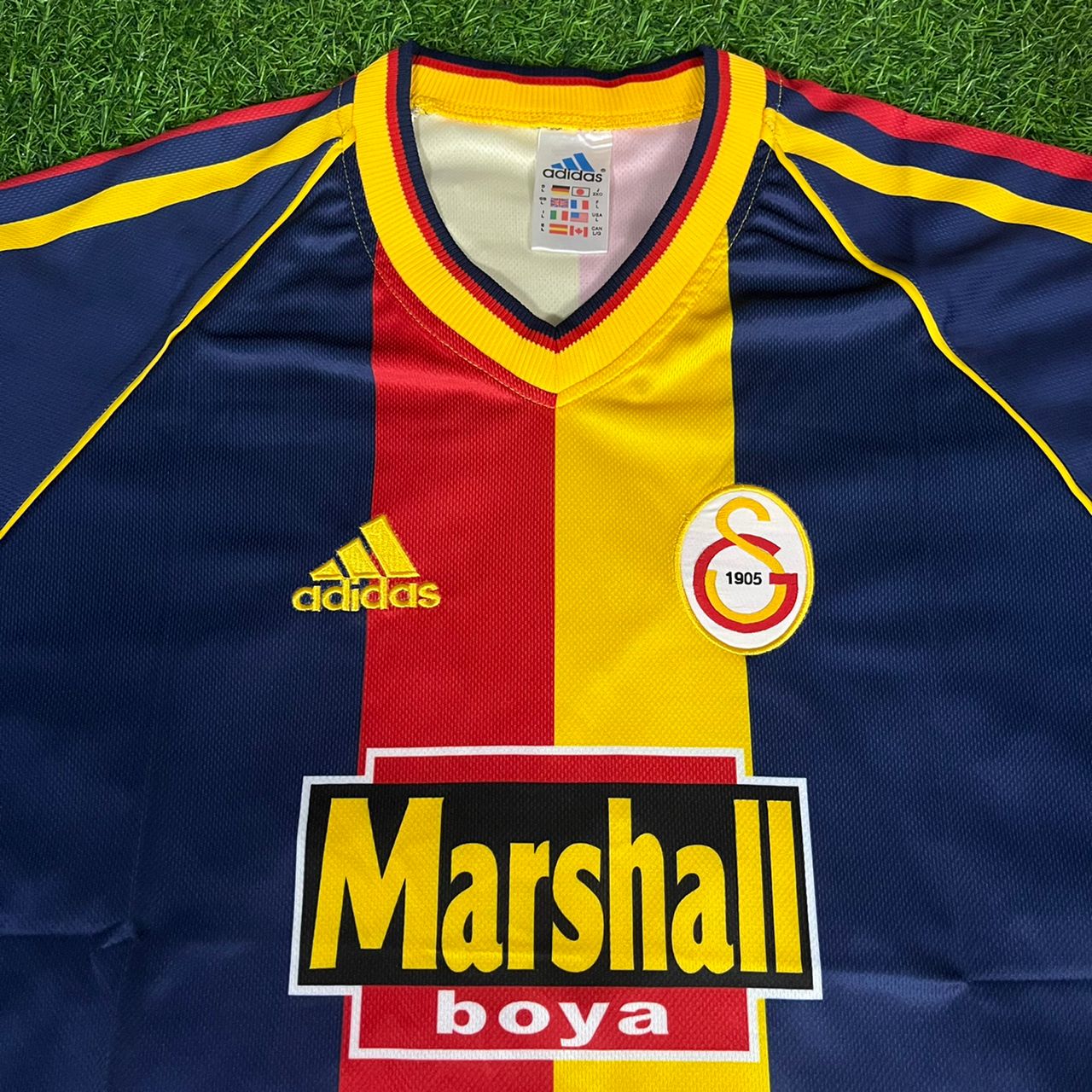Victor Osimhen 45 – Galatasaray 2000 UEFA Retro-Trikot – | Trikot | Maillot | Forma