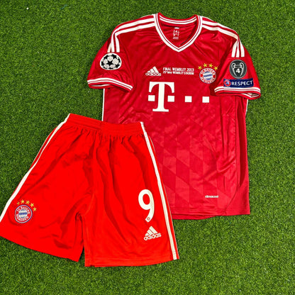 Camiseta de fútbol retro infantil del Bayern de Múnich, final de la Liga de Campeones 2013 – Mario Mandžukić 9