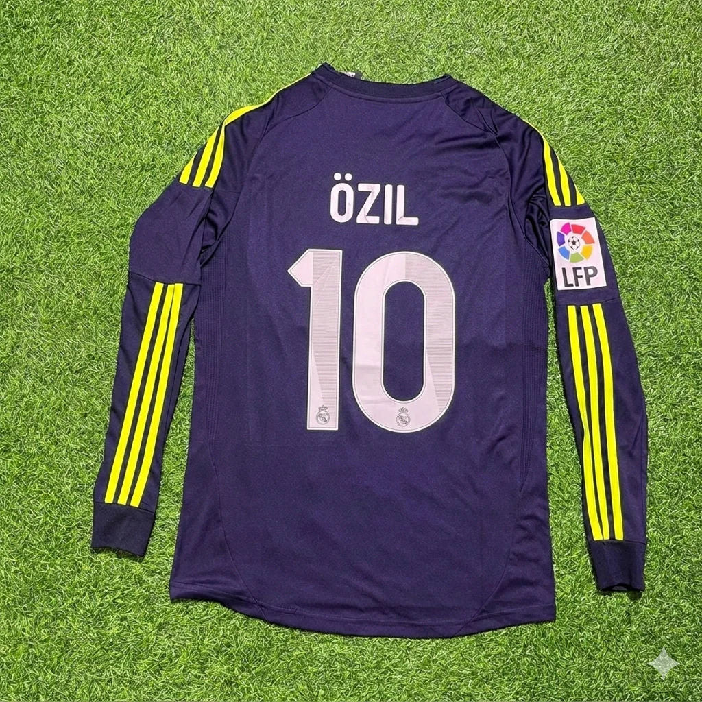 Mesut Özil 10- Real Madrid 2012/2013 Away Long Sleeve Football Jersey