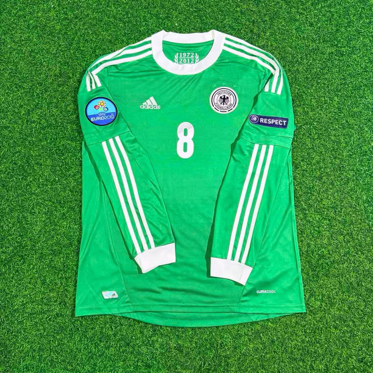 Germany 2012 EURO Long Sleeve Green Retro Football Jersey – Mesut Ozil