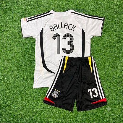 Camiseta de fútbol retro infantil blanca de Alemania para el Mundial 2006 – Michael Ballack