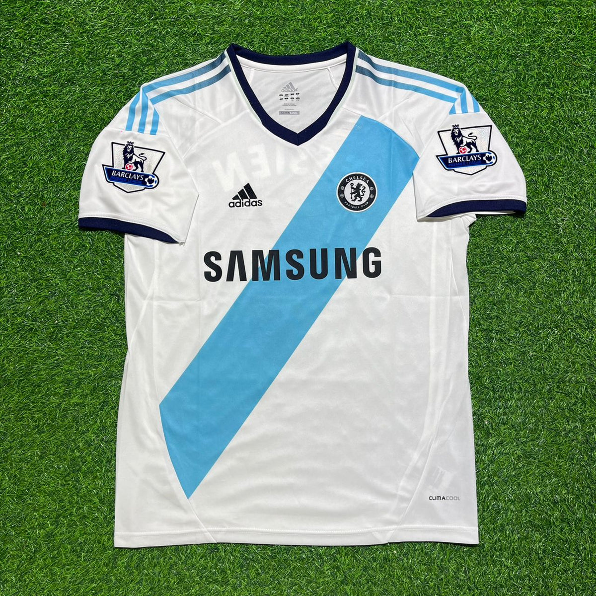 Chelsea 2012/13 White Retro Football Jersey – Frank Lampard