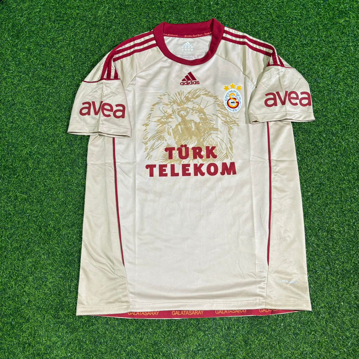Harry Kewell Galatasaray 2010-2011 Retro Football Jersey