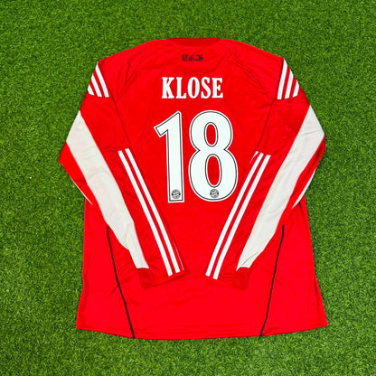 Maillot rétro rouge du Bayern Munich 2010/11 – Miroslav Klose