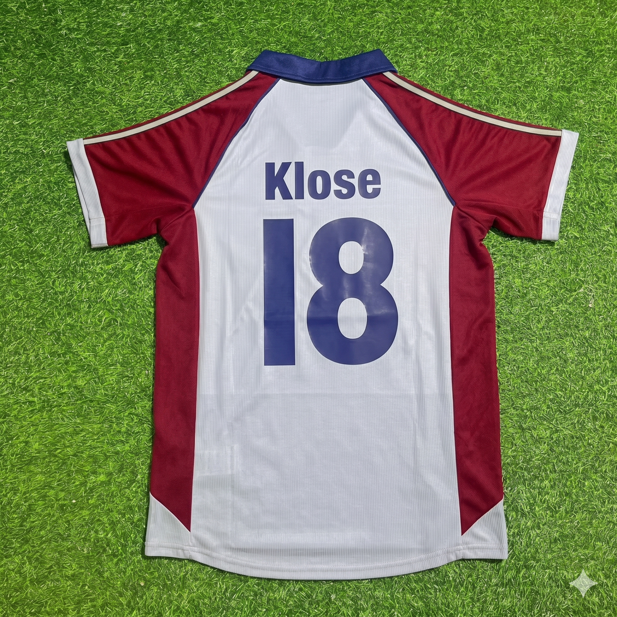 Miroslav Klose #18 FC Bayern München Maillot de football rétro extérieur gris