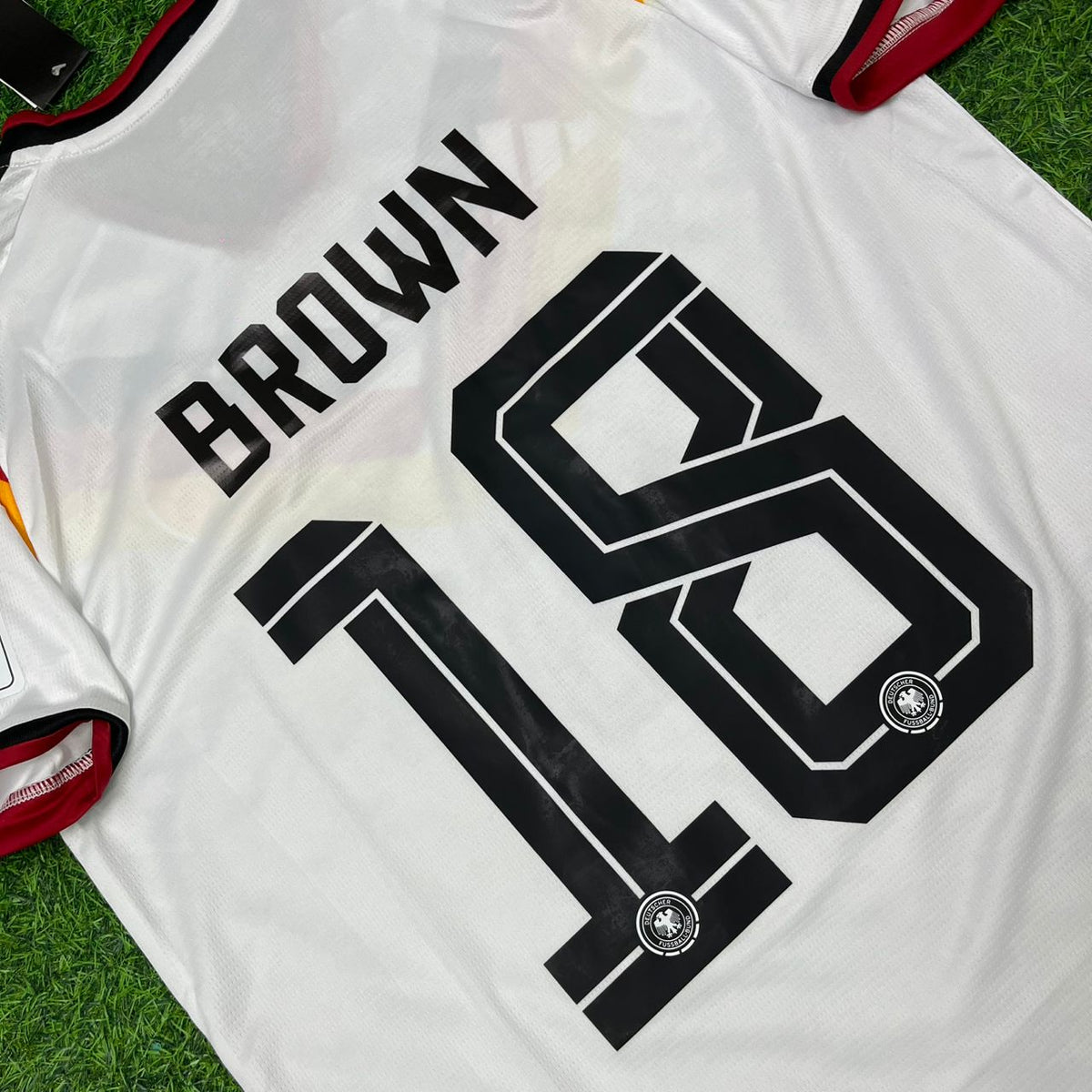 Nathaniel Brown #18 Deutschland WM 2026 Heimtrikot