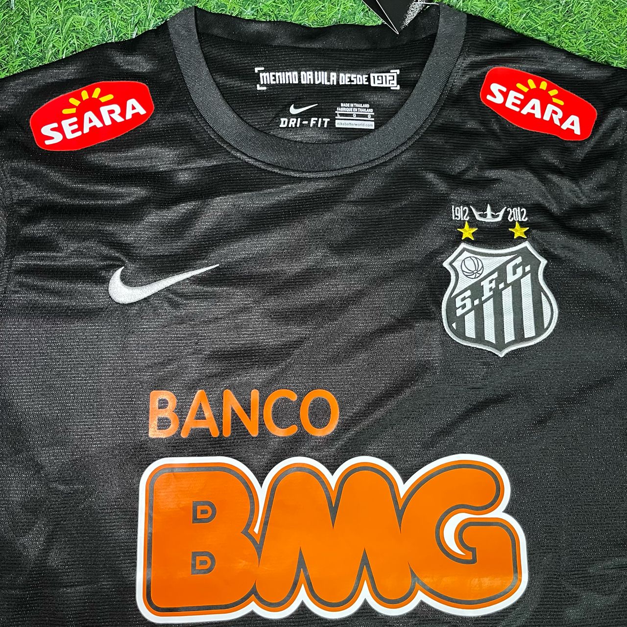 Neymar Jr 11 - Santos Black Special Golden Font Retro Kit Jersey Trikot Maillot Soccer Shirt
