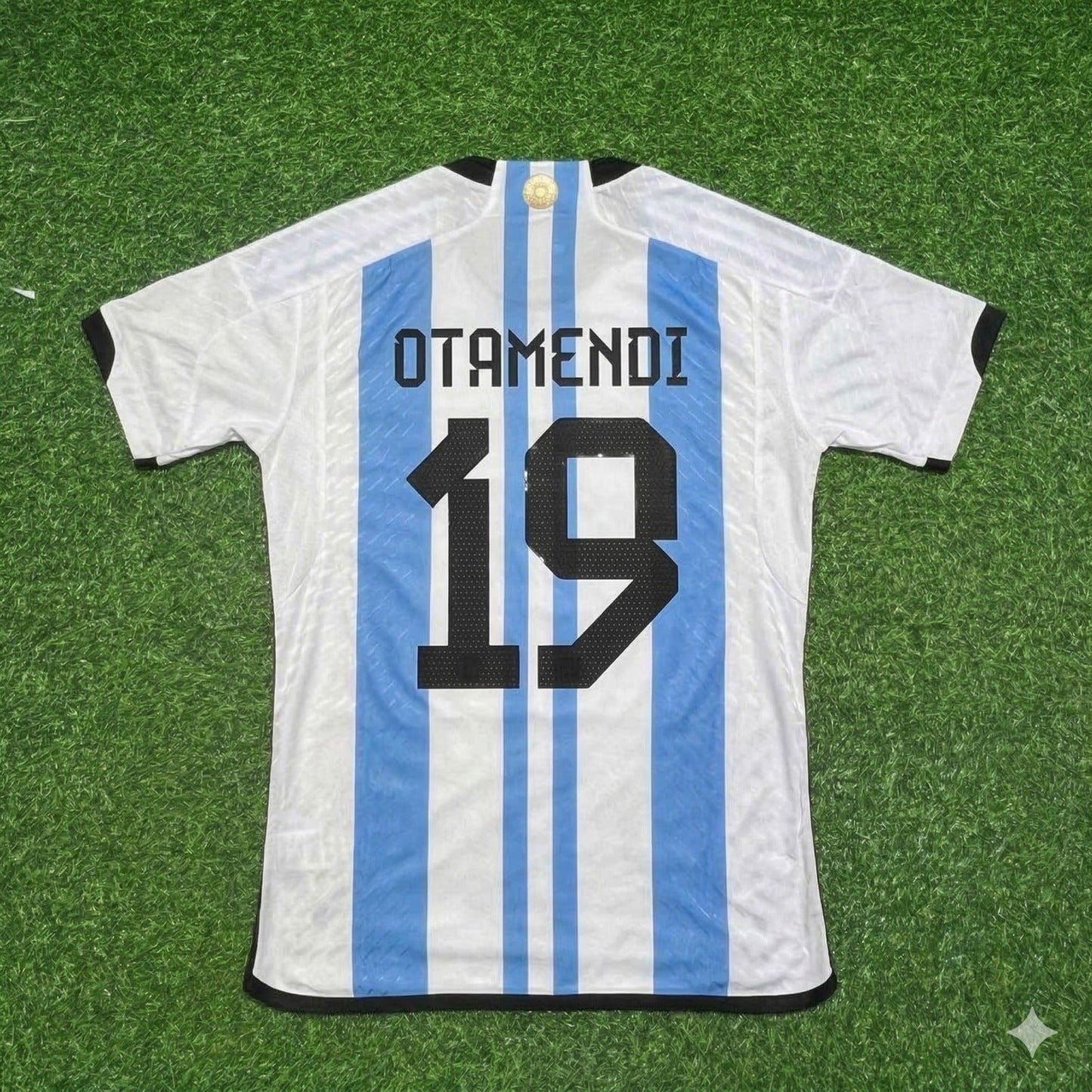 Nicolás Otamendi 19 - Argentinien 2022 Katar Weltmeister Heimtrikot Maillot Trikot Maglia Fußballtrikot