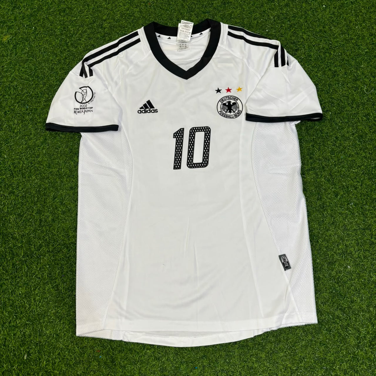 Germany 2002 World Cup Japan Korea White Retro Jersey – Oliver Neuville