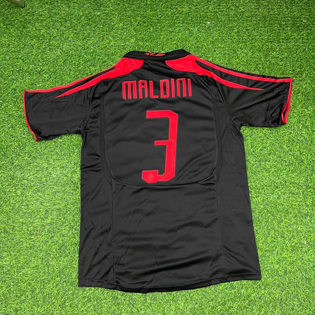 Camiseta de fútbol retro negra de Paolo Maldini AC Milan 2007-2008, tercera equipación