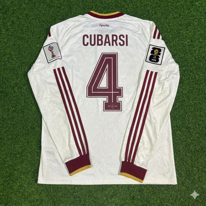 Pau Cubarsí #4 Espagne Coupe du Monde 2026 Maillot Extérieur Manches Longues