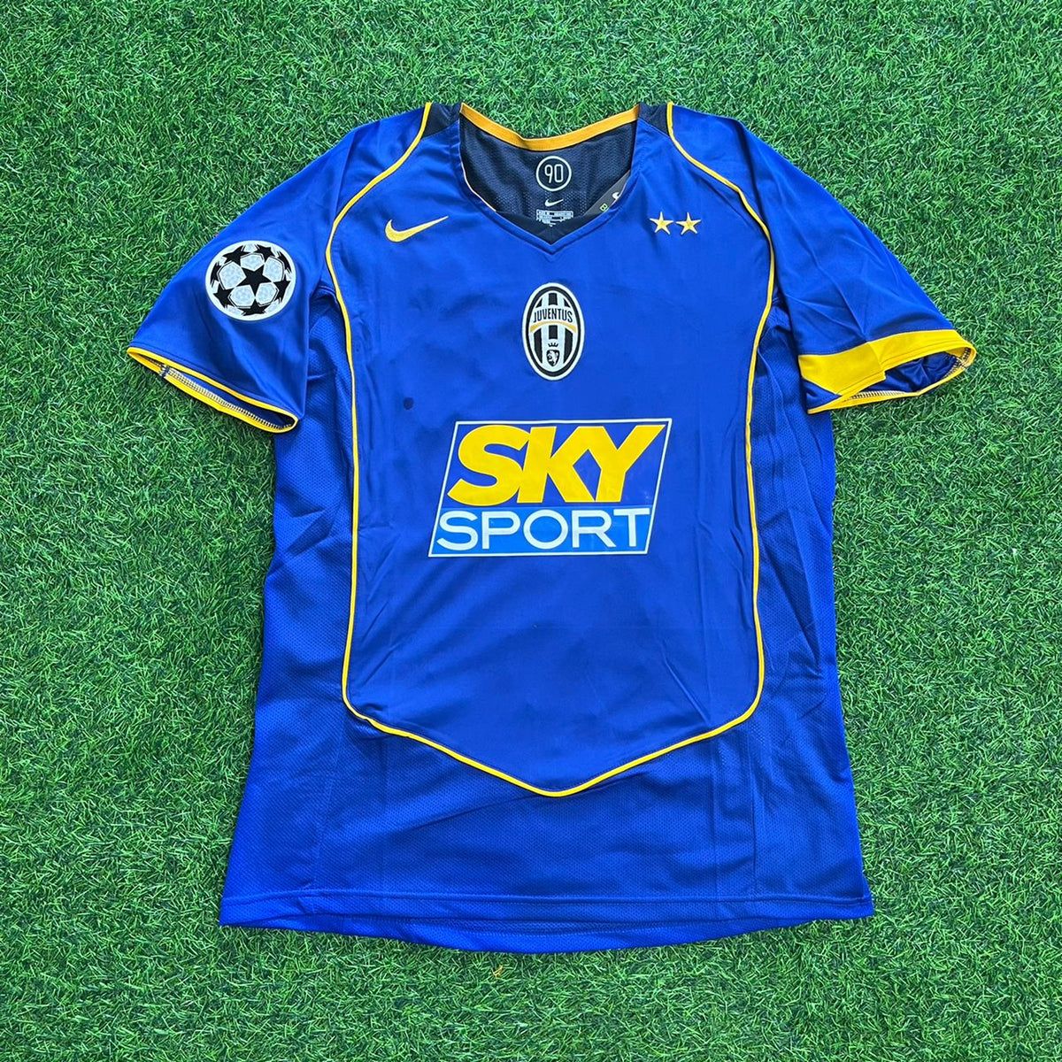 Pavel Nedved Juventus 2004-2005 Blue Retro Jersey Soccer Kit | Trikot | Maillot Soccer Shirt