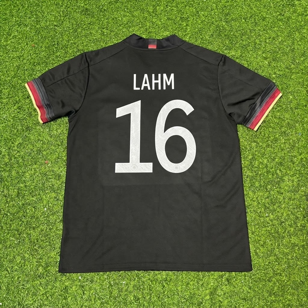 Maillot de football rétro noir Philipp Lahm #16 Allemagne