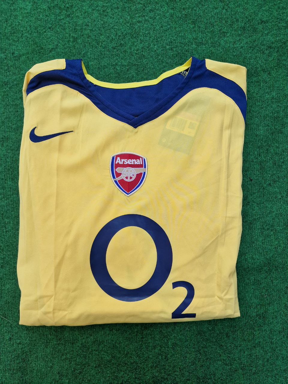 Emmanuel Adebayor 25 - Arsenal 2005/06 Yellow Retro Kit Jersey Trikot Maillot Maglia