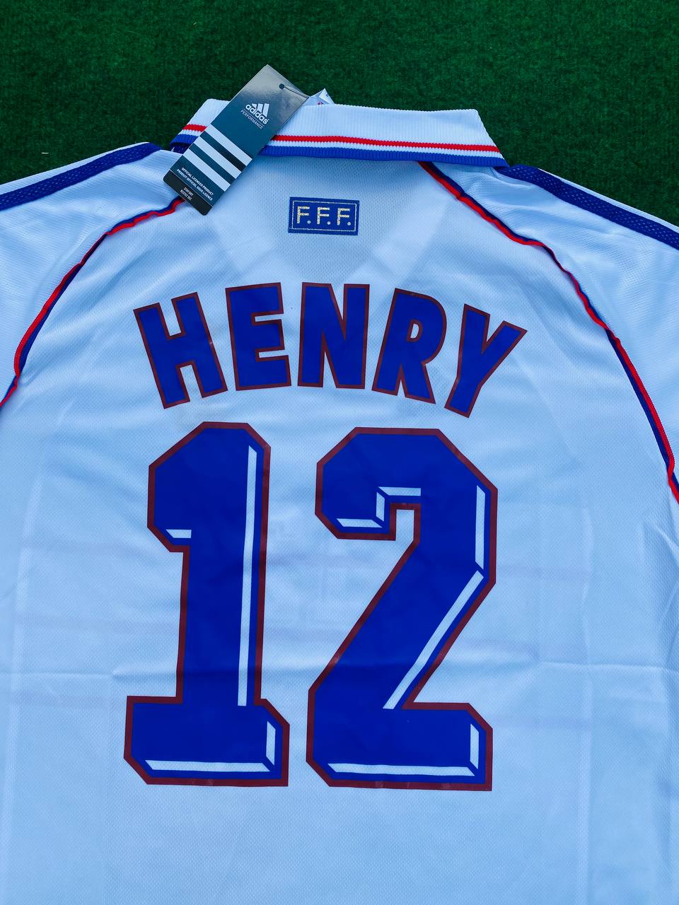 Thierry Henry – Frankreich 1998 Weltmeisterschaft Weißes Retro-Trikot – | Trikot | Maillot Retro
