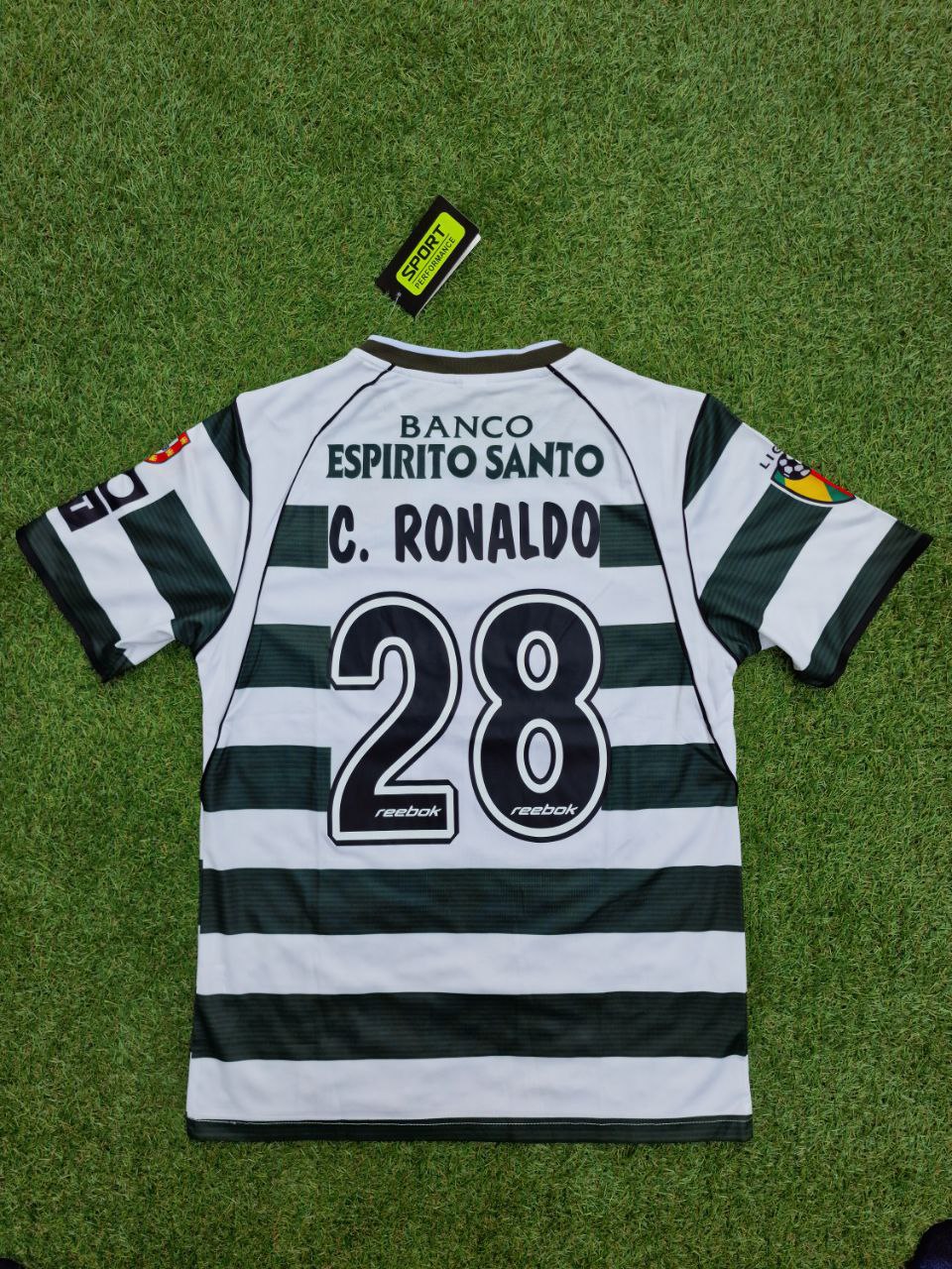 Sporting CP Lisbon Maillot Vintage Cristiano Ronaldo Numéro 28