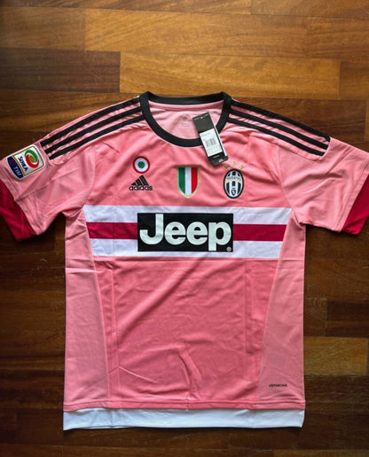 Juventus 2015/16 Pink Retro Jersey – Juan Cuadrado