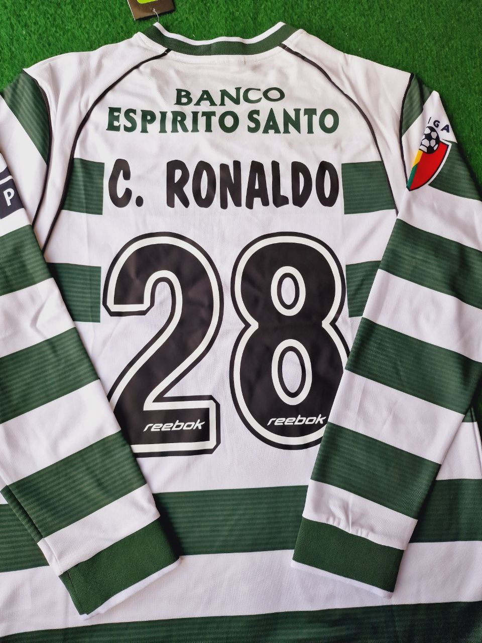 Cristiano Ronaldo Sporting Lisbon First Season Long Sleeve Retro Kids Jersey Soccer Shirt