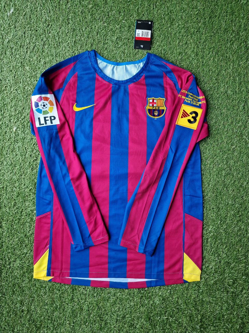 Ronaldinho Gaucho Barcelona 2006 Final Retro Long Sleeve Football Jersey
