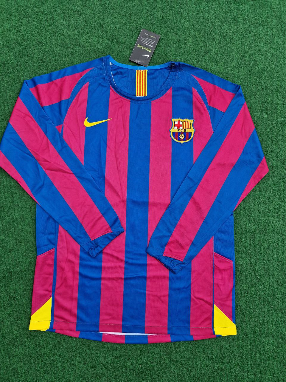 Ronaldinho #10 Barcelona 2005-2006 Langarm Retro Trikot