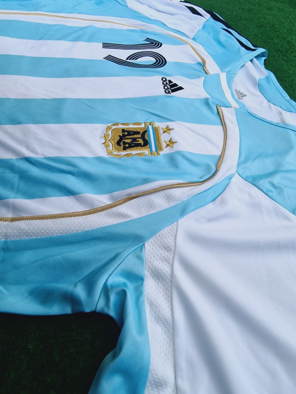 Lionel Messi Argentina 2006 World Cup Retro Long Sleeve Football Jersey