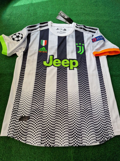 Cristiano Ronaldo 7 – Juventus 2019-20 Heimtrikot | Retro-Kit | Maillot | Trikot