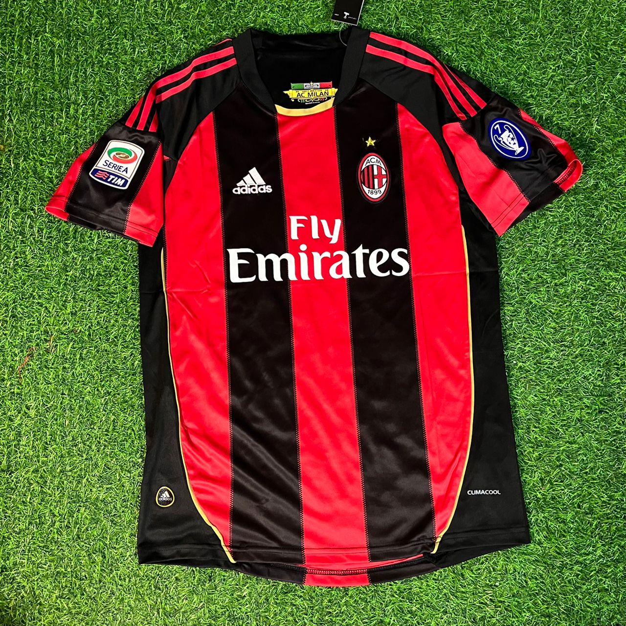 Kevin Prince Boateng Milan 2010 2011 Retro Jersey Trikot Maillot Soccer Shirt