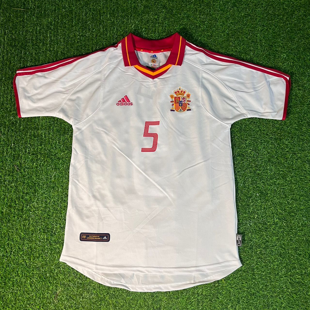 Carles Puyol 02-03 Spanien Weißes Retro Trikot