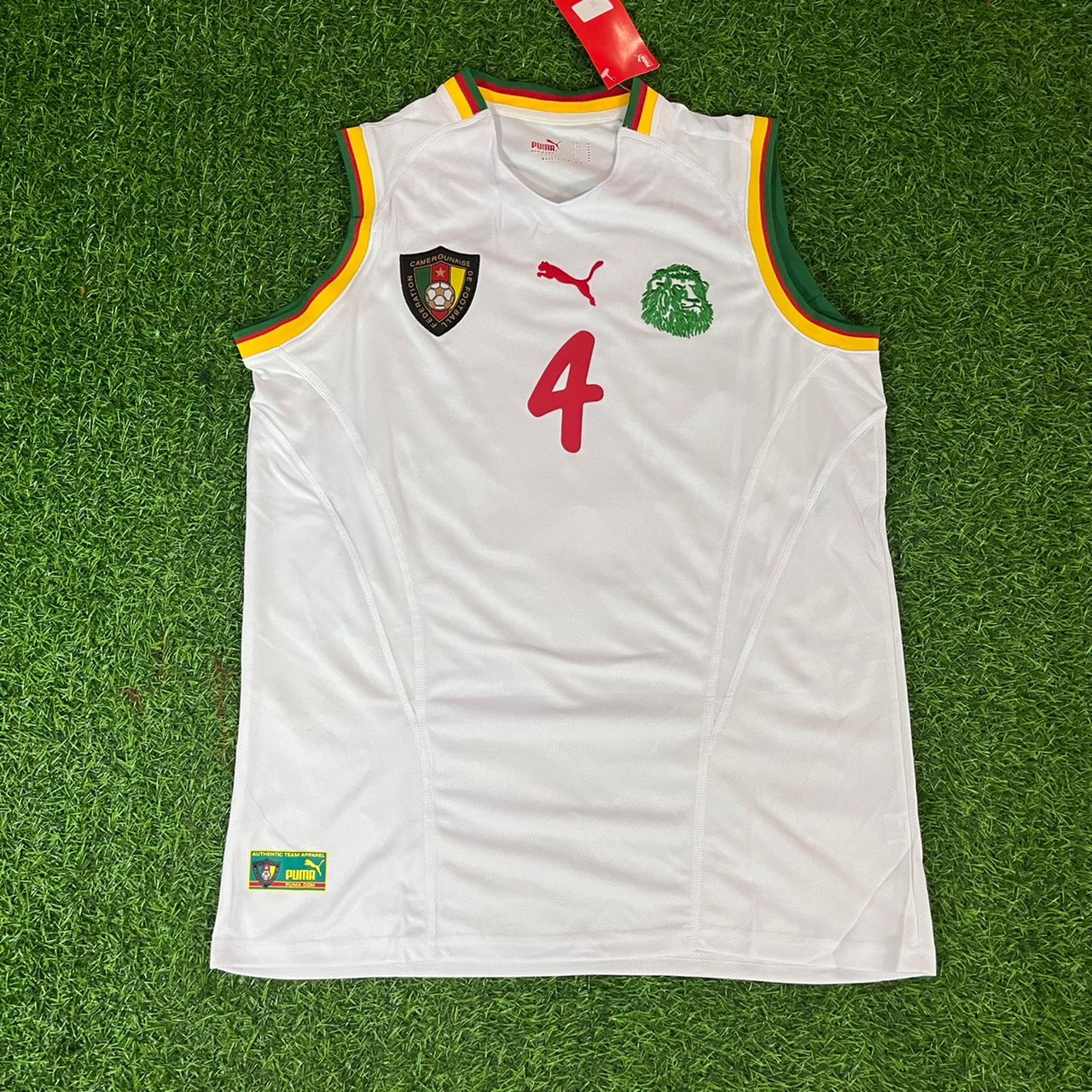 Rigobert Song 4 – Kamerun WM 2002 Ärmelloses Weißes Trikot – | Trikot | Maillot Fußballtrikot