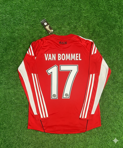 Bayern Munich 2010/11 Red Retro Jersey – Mark van Bommel
