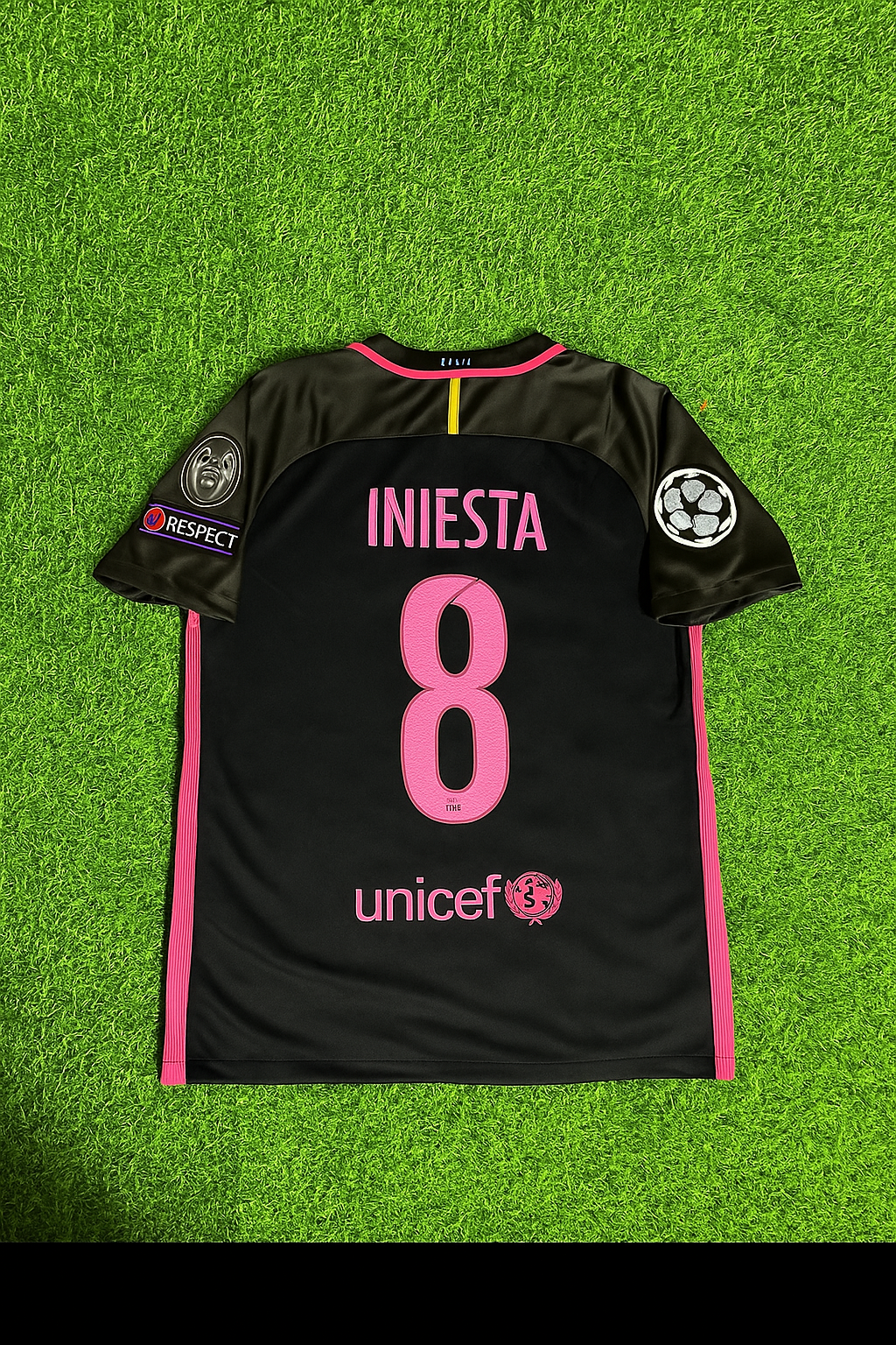 Andres Iniesta 2014/15 Retro Black Pink Jersey Maillot Trikot Maglia
