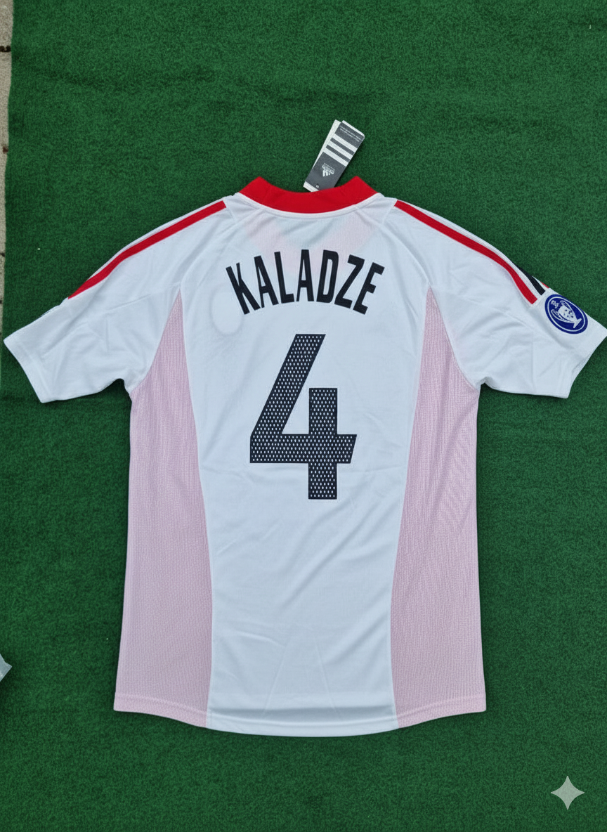 AC Milan 2003 Champions-League-Finale Old Trafford Weißes Retro-Trikot – Kakha Kaladze