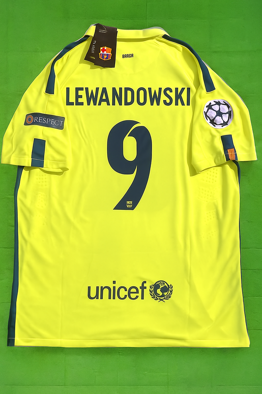 Maillot de football rétro jaune Robert Lewandowski 14/15