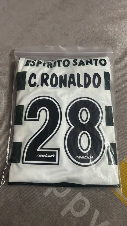 Cristiano Ronaldo Sporting CP Lissabon Kinder Trikot Set Nummer 28 Vintage