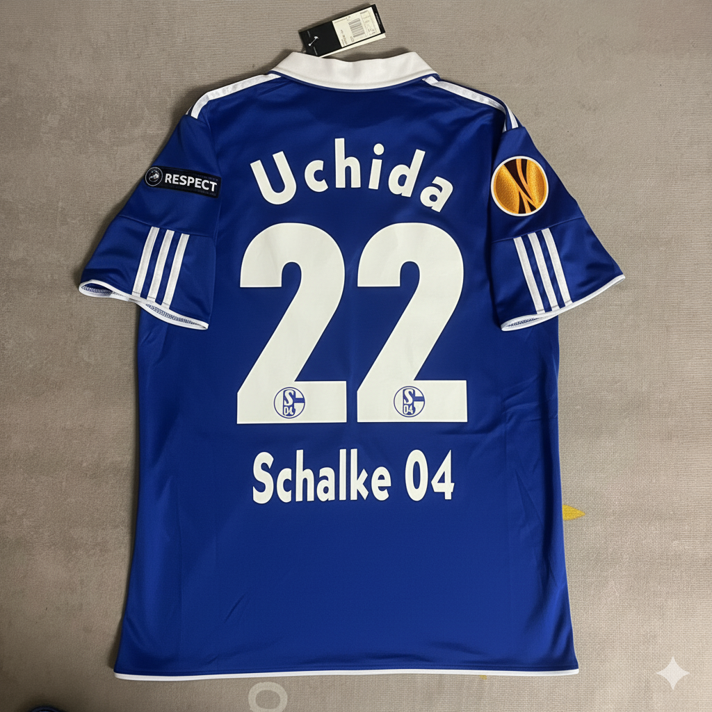 Atsuto Uchida Schalke 04 2011 2012 Retro UEFA Patch Fußballtrikot