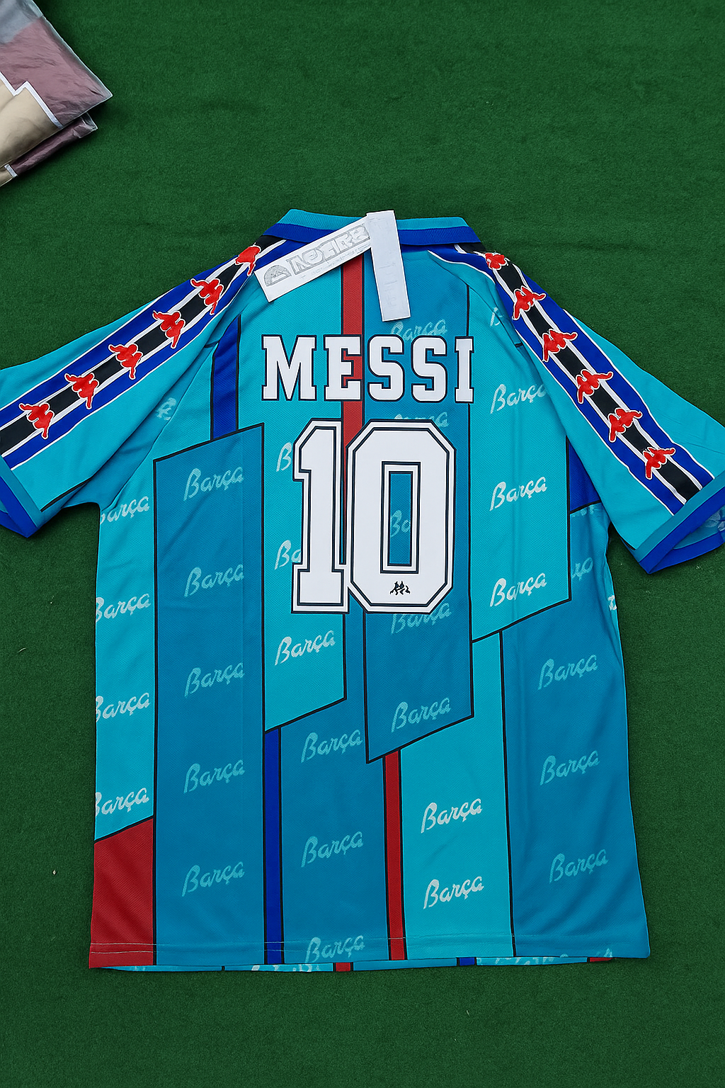 Maillot de football rétro Lionel Messi Barcelone 1996 1997