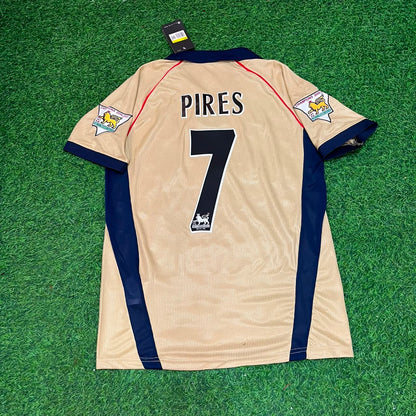 Robert Pirès #7 Arsenal 2001-2002 Auswärtstrikot Golden Retro