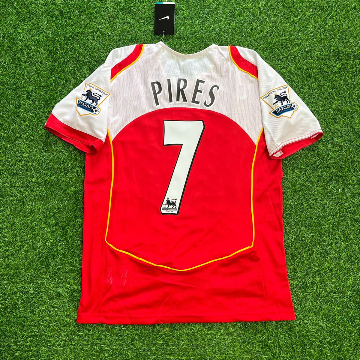 Robert Pires #7 - Arsenal 2004/2005 O2 Maillot Rétro Rouge Trikot Maillot de Foot