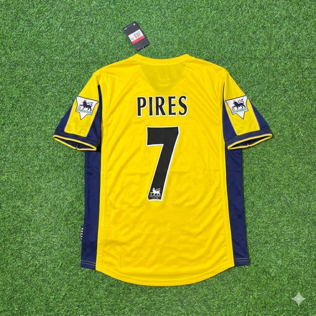 Robert Pires - Maillot Rétro Arsenal 2000