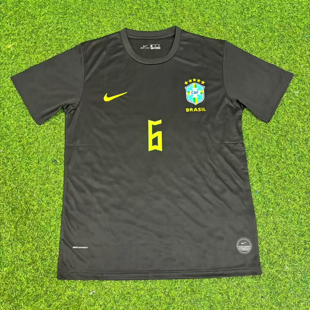 Roberto Carlos Brasilien Schwarzes Retro Fußballtrikot-Set