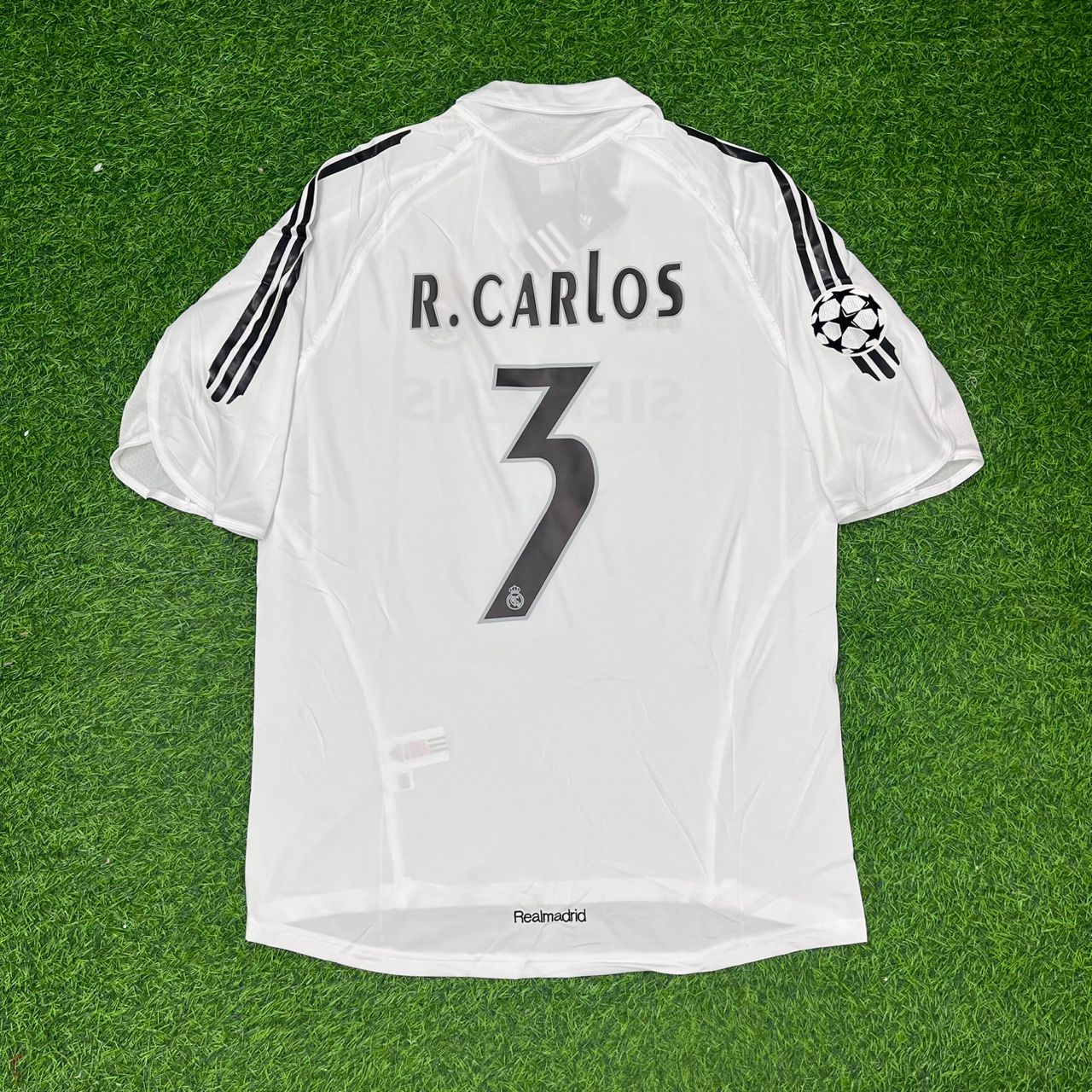Roberto Carlos Real Madrid 2005-2006 White Football Jersey