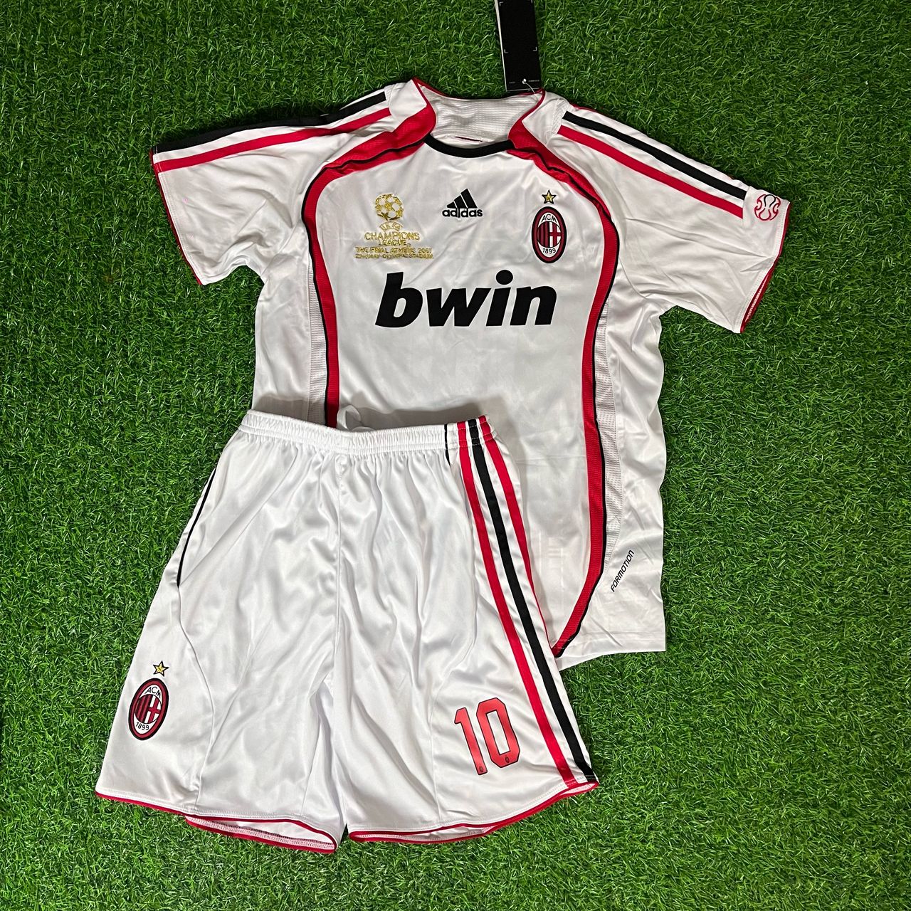 Ronaldinho – AC Milan White Retro Jersey – | Kindertrikot | Maillot Enfant Soccer Shirt