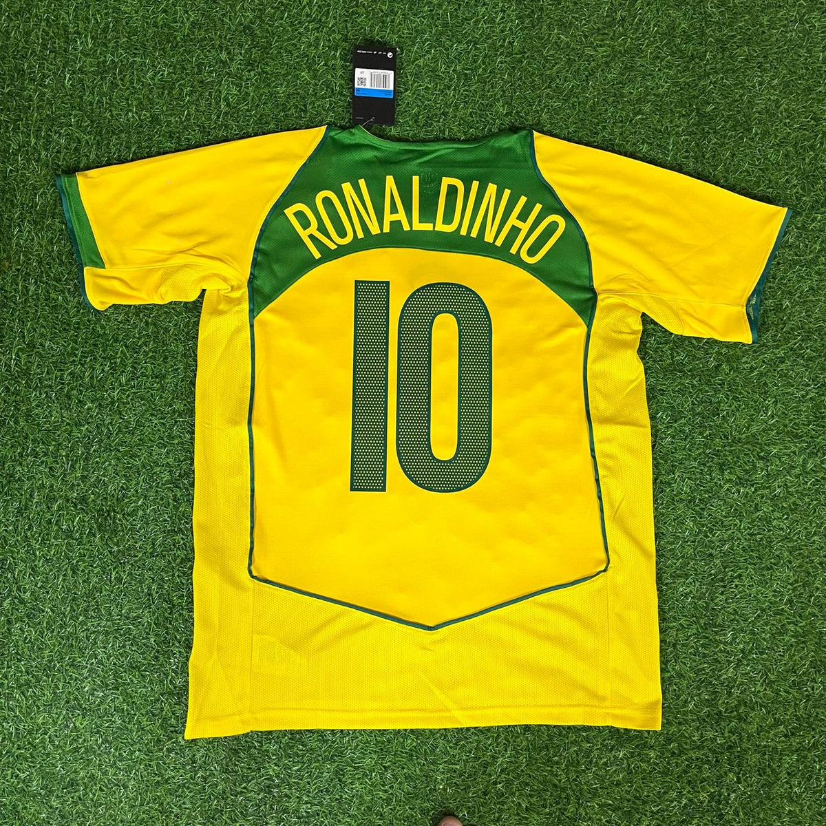 Ronaldinho Gaucho – Brazil 2004–2006 Retro Kit Jersey – | Trikot | Maillot Soccer Shirt