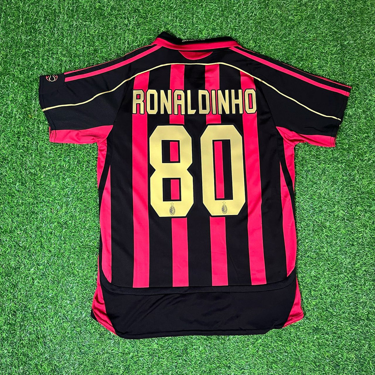 Ronaldinho Gaúcho 80 – Milan 2008-2009 Heim Retro Trikot Maillot Fußball Shirt