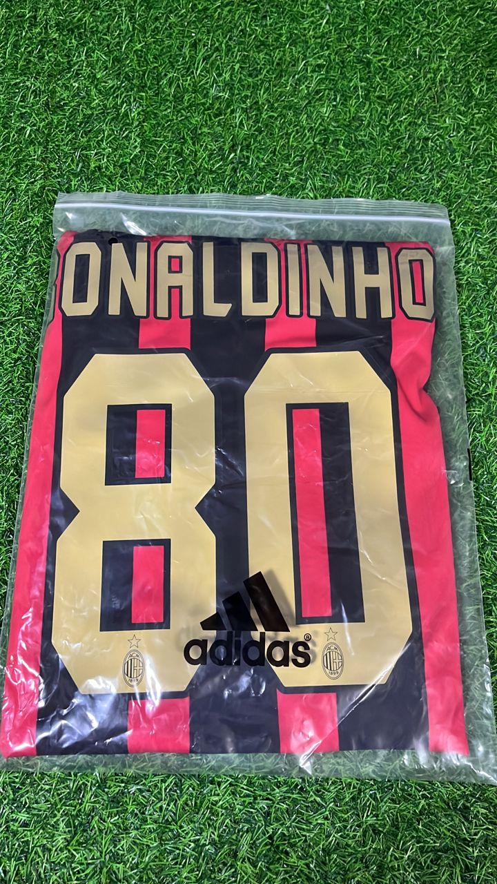 Ronaldinho Gaúcho 80 – Milan 2008-2009 Heim Retro Trikot Maillot Fußball Shirt