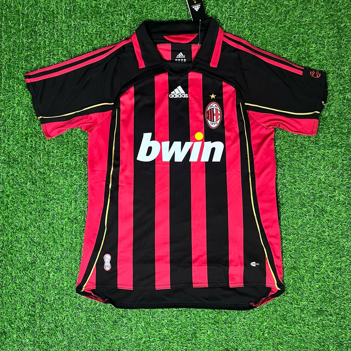 Ronaldinho Gaúcho 80 – Milan 2008-2009 Heim Retro Trikot Maillot Fußball Shirt