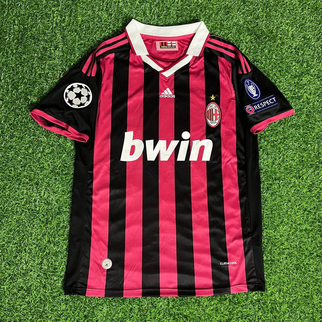 Ronaldinho Gaúcho 80 - AC Milan 2009 2010 Red Black Kit Jersey Trikot Maillot