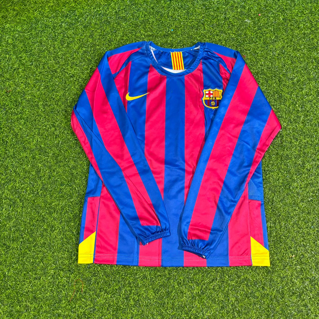 Ronaldinho Gaúcho Barcelona 2005-2006 Retro Langarm-Fußballtrikot