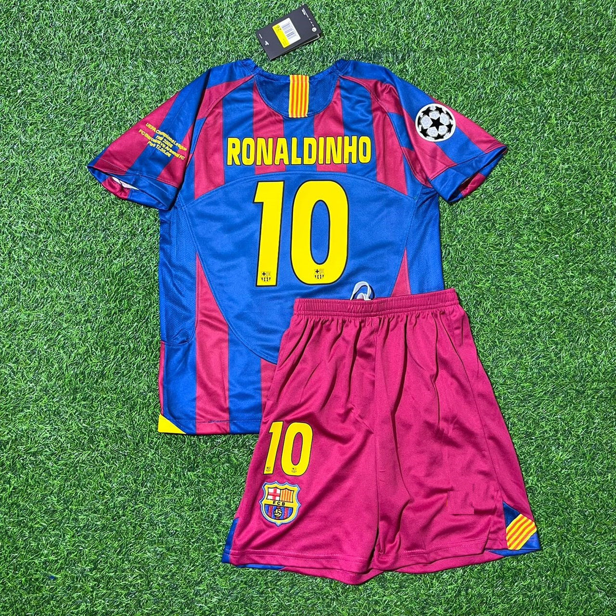 Ronaldinho Gaucho Barcelona 2006 Final Kit de camiseta de fútbol retro de manga corta para niños